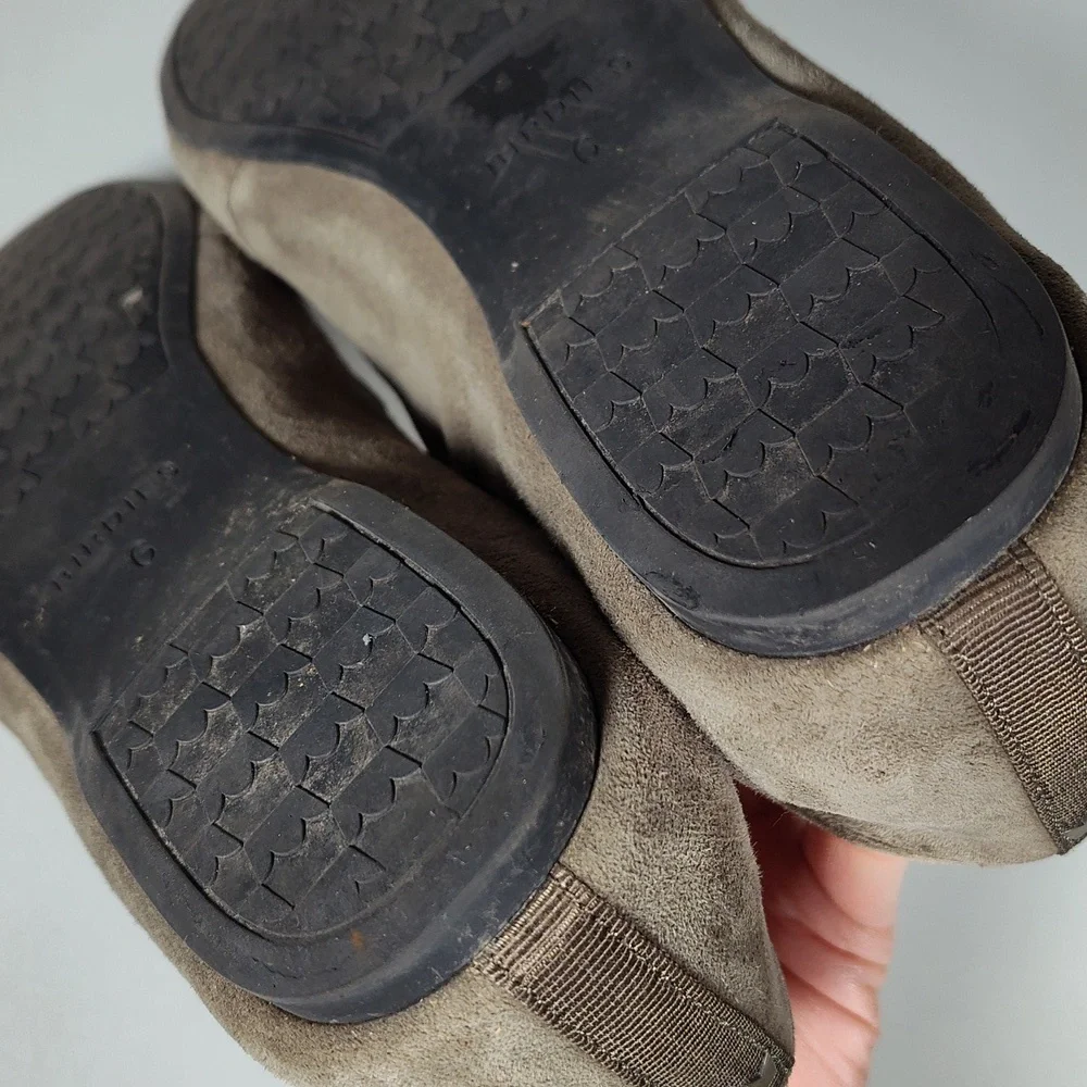Birdies Vesper Suede Loafer‎ Flats in Moss Green 6